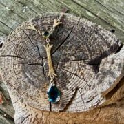 9ct-gold-art deco-necklace-london blue topaz-front--sandrakernsjewellery 9ct-gold-art deco-necklace-london blue topaz-front--sandrakernsjewellery