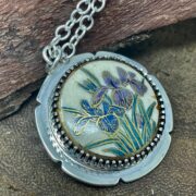 antique-button-iris-silver-pendant-side-sandrakernsjewellery