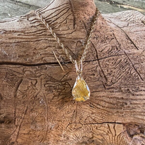 gold rutilated quartz-pendant-9ct gold-chain-claw set-sandrakernsjewellery