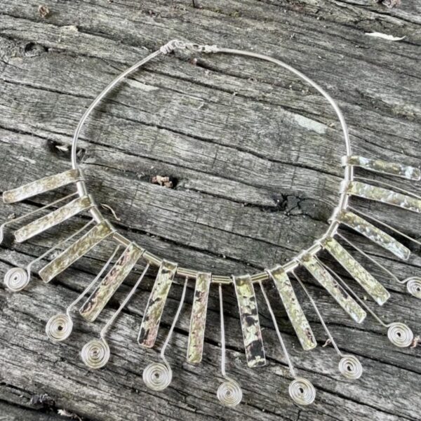 spiral-hammered-collar-necklace-silver-sandrakernsjewellery spiral-hammered-collar-necklace-silver-sandrakernsjewellery